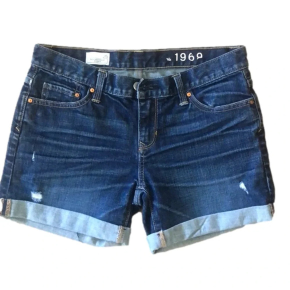 GAP | Sexy Boyfriend Shorts - Picture 1 of 6